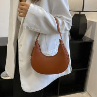 Bolso De Hombro Para Mujer Yogodlns Nueva Primavera Color Sólido Forma De Media Luna Lujo PU Cuero Bolsos Versátiles Con Funda - details 5