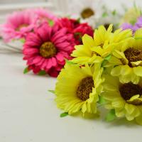Ramo De Flores Artificiales Hechas a Mano Gerbera Para Boda Decoración De Hogar Y Jardín Regalo DIY Caja De Coronas De Flores Para Fiesta De Aniversario - details 1
