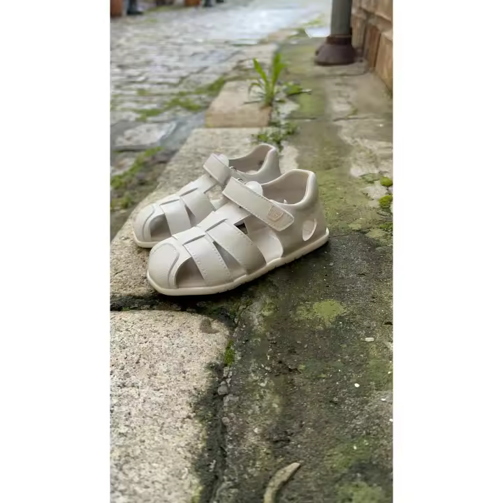 Sandalias cangrejeras blancas de microfibra de Piruflex - 1