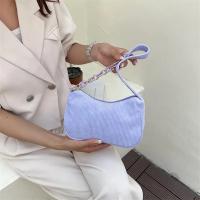 Bolso De Hombro De Corduroy Chic Con Cadena Underarm Bolso De Mano Sencillo Para Mujeres Con Cremallera Adecuado Para El Uso Diario - details 10