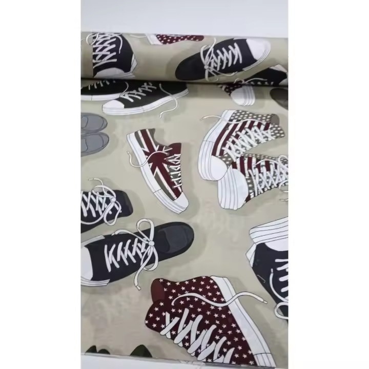 Loneta Estampada Sneaker Verde. Ancho 2.80 metros. - 1