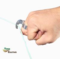 Anillo corta macarrón metálico. Nº 12 o 22 mm. Fabricado en ligero aluminio con cuchilla de acero. Permite manipular o cortar el hilo con las dos manos continuamente sin necesidad de usar una navaja o cuchillo - details 4