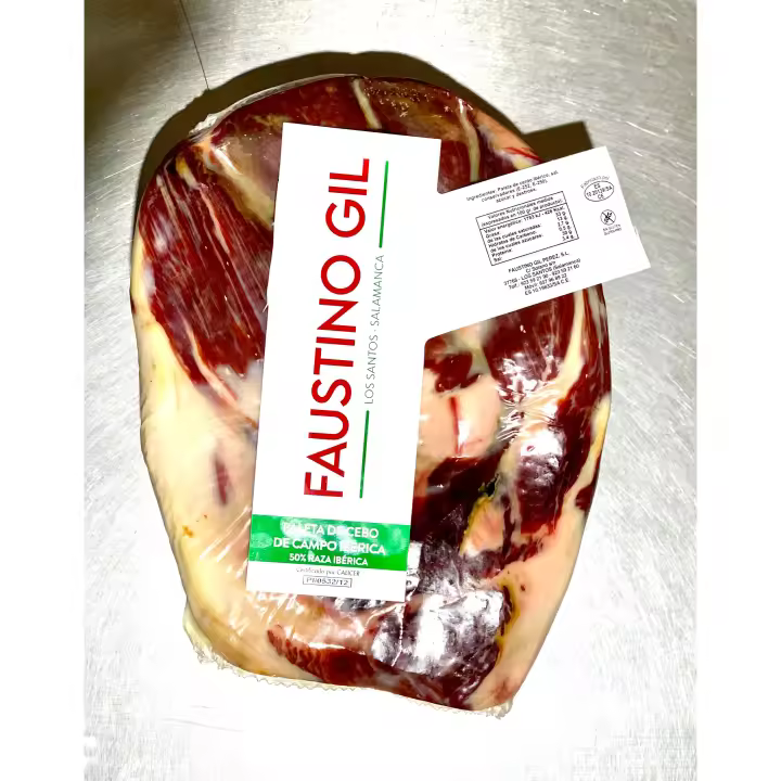 Paleta Ibérica Cebo Campo Deshuesada Faustino Gil - 2 Trozos Al Vacío - 2.1kg - 2.4kg - 1