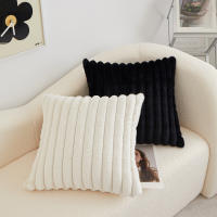 Funda De Cojín Cuadrada De 45x45cm De Peluche De Conejo Falso Para Sofá Y Sala De Estar Decoración Del Hogar Con Estampado Rayado Y Llenado De Algodón - details 3
