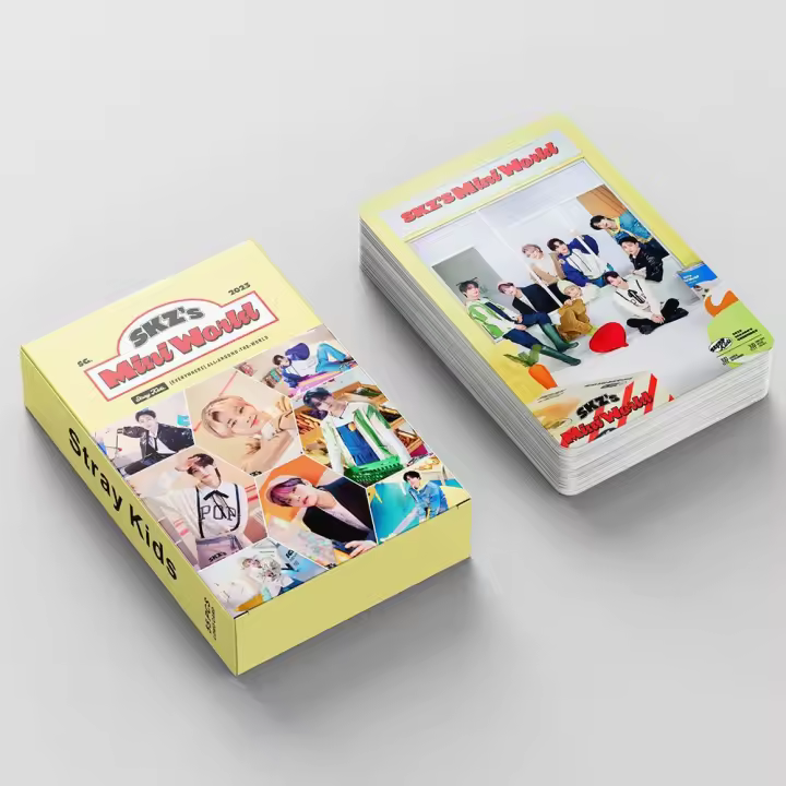 55 nuevas tarjetas fotográficas Miniwaild de Straykids 2023 - SeasonsGreeting - 1