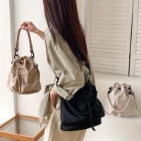 Bolso De Hombro Para Mujer En Nylon Con Correa Ajustable Y Cierre De Cordón Gran Capacidad Múltiples Colores Duradero Poliéster - details 1