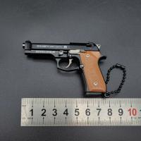 Llavero De Metal Beretta 92F Modelo De Sobrevivencia Jedi Adorno De Escritorio Para Niños Y Adultos Regalo De Cumpleaños - details 4
