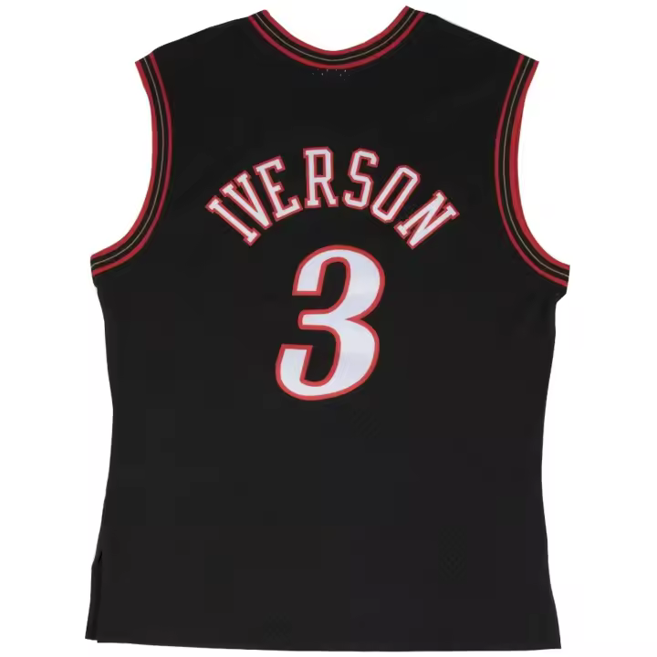 Camiseta de Baloncesto Mitchell & Ness Allen Iverson 3 para hombre en color morado - 1