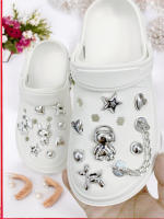16pcs Accesorios Para Zapatillas Clogs Electroplata Astronauta Conejo DIY 3D Decoraciones Para Jardín Zapatos - details 1
