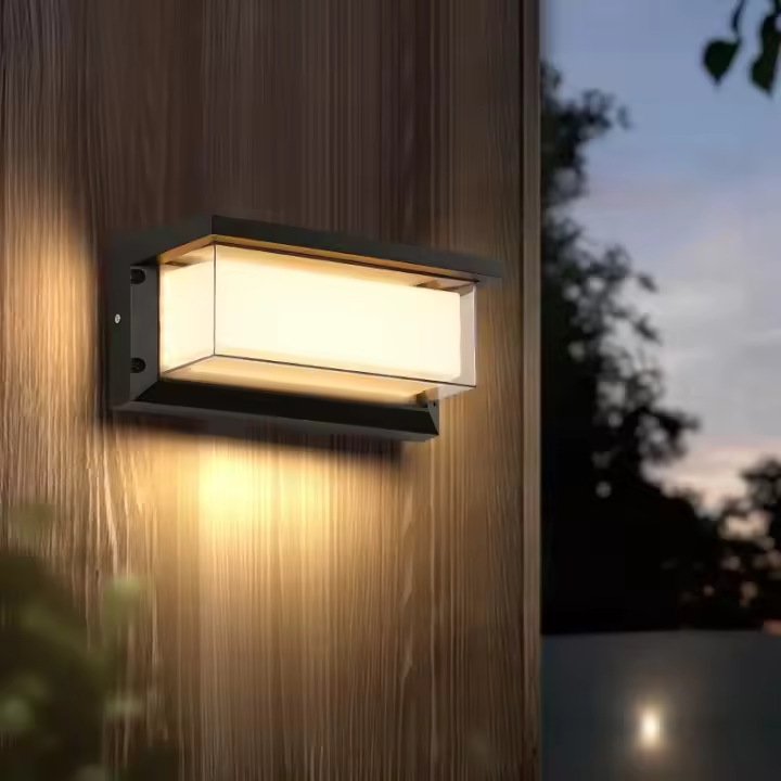 Lámpara De Pared Exterior LED Impermeable IP66 Con Sensor De Movimiento Iluminación Moderna Para Porche Balcón Jardín - 1