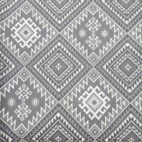 LILI HOME 🏡 Alfombra Antideslizante Perforada – Interior & Exterior 🌿🏠 Dimensiones: 90 x 150 cm, tamaño ideal para diversos espacios. 🧵 Material: 100% poliéster con cobertura de vinilo, combinando resistencia y flexibilidad. - details 2