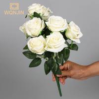 Ramo De Rosas Artificiales En Rosa Y Roja Decoración Para Bodas Y Hogar 9 Cabezas De Flores De Seda Flores Falsas Para Adornos Florales - details 9