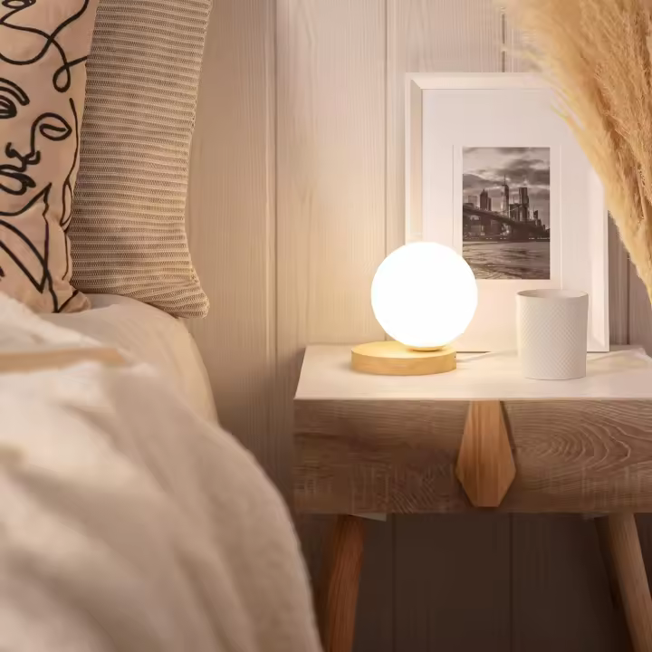 Ledkia Lámpara de Mesa de Madera y Cristal Kamulo Natural - 1