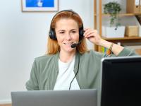 Auriculares USB-ENC para PC Trust Ayda, Micrófono con Cancelación de Ruido, Sonido Estéreo, Control de Volumen en Auricular, Conexión USB-A y USB-C, Diseño Ligero y Cómodo, Diadema Ajustable, Almohadillas Transpirables, Ideal para Llamadas, Videollamadas - details 1