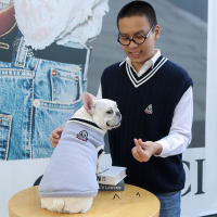 Chaleco De Punto Para Perro Y Gato Estilo Universitario Con Cuello V Teddy Bomei Diversión Para Todas Las Estaciones Especialmente Otoño E Invierno - details 22