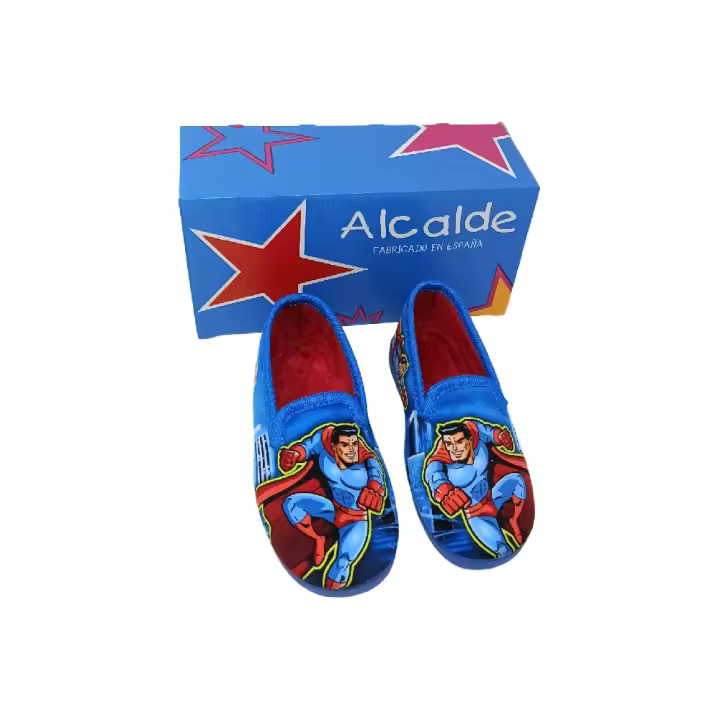 Eva Zorteon - Zapatillas de casa de niño. Divertido diseño de superhéroe con capa. Fabricadas en España por la marca ALCALDE. - 1