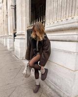 TRAFZA Chaqueta De Moda Invierno Para Mujer Marrón Oscuro Con Bolsillos Y Cuello En V Estilo Retro Elegante Con Botones - details 6
