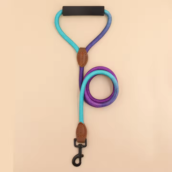 Correa Para Perro Con Manija Acolchada Y Color Graduado Adecuada Para Pequeños Y Medianos Perros Uso Al Aire Libre - 1