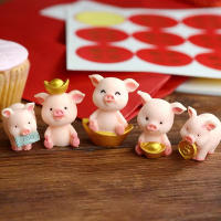 5Pcs Decoración De Escritorio Lindo Y Gold Piglet DIY Jardinería Micro Paisaje Resina Ovejas Figuras De Coche Regalos - details 4