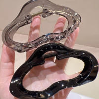 Grande Clip De Cabello Elegante Transparente Con Agujeros Para Mujer Accesorio De Fiesta De Moda Barretta Irregular De Geometría - details 2