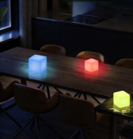 Lámpara Decorativa De Cubo LED De 16 Colores Con Controlador Recargable Por USB Y Solar Para Mesa Fiesta Camping - details 7