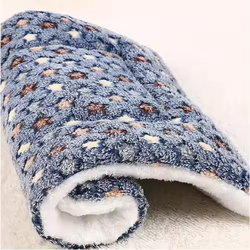 Manta y cama para gato o perro que tu mascota duerma bien, cubre colchón para gatos fácil de lavar, tenemos 2 medidas, el regalo perfecto para tu peludo amigo, la manta que tu felino necesita para estar protegido - 1