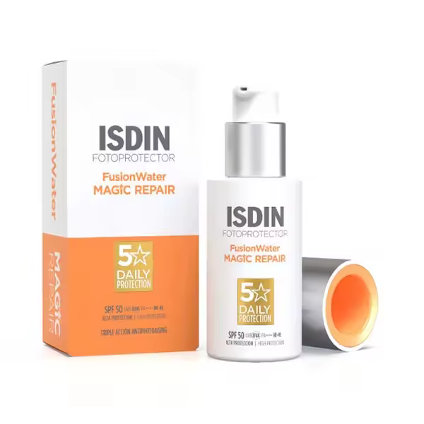 ISDIN FOTO ULTRA MAGIC REPAIR SPF 50 FUSION WATER 50 ML - Protector solar facial antiedad con triple acción - Protege, repara y revierte el fotoenvejecimiento - Marca: Isdin - 1