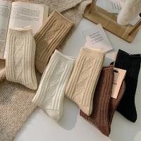 3 Pares De Calcetines De Lana De Cashmere Para Mujer Invierno Gruesos Y Cálidos Negro Blanco Conjunto Japonés Moda Color Sólido - details 1