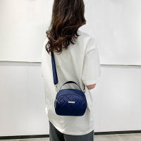 Bolsos Cuadrados Neutros Para Hombres Y Mujeres Bolsos De Hombro Y Cruzados Pequeños Estilizados Y Versátiles De Nylon - details 8