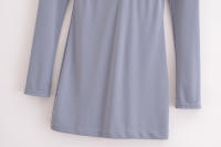 Vestido De Moda Con Cuello En V Profundo Estilo Europeo Y Americano Para Mujer Con Cinturón Y Pliegues Slim De Manga Larga Para Otoño - details 5