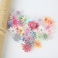 10/20/50Pcs Flores Artificiales De Girasol Mini 4cm Cabezas De Flor De Seda Para Decoración De Casamiento Y Hogar Accesorios Para Corona De Novia - details 5