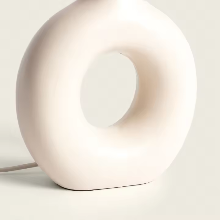 LEDKIA LIGHTING - Lámpara de Mesa Decorativa | Cerámica Beige Artesanal | Pantalla de Tela | Adecuada para Bombillas E27 hasta 40W | Uso Interior, Beige, Cerámica, Tela - 1