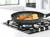 Juego De 3 Ollas y Sartenes Induccion Antiadherente - Vitroceramica Set Ollas Y Sartenes Batería Cocina Inducción Para Hervir Freír o Saltear Comidas Más Saludables Con Menos Aceite - details 2