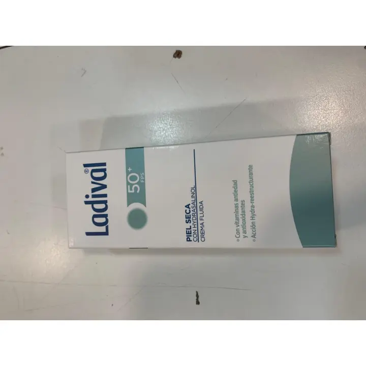 LADIVAL FOTOPROTECTOR PIEL SECA  50+ FPS - 1