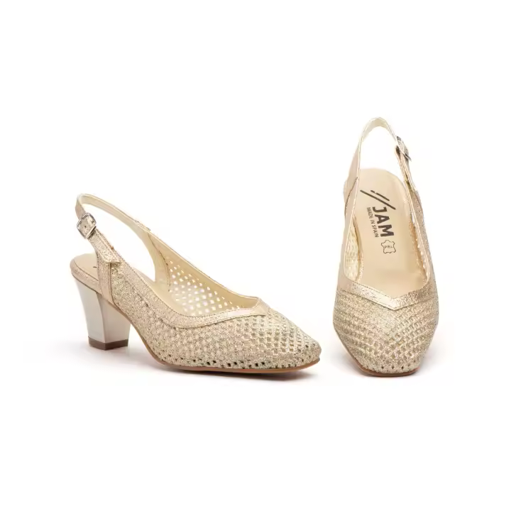 5611 Plata-Salmon y Champagne Hecho en España Zapatos Mujer Tacón Medio Numeración: 35-41 Marca: JAM Presentamos un zapato de mujer tipo slingback, con tacón medio y estructura abierta que combina confort y elegancia. Su superficie está embellecida con - 1