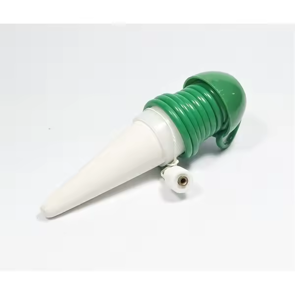 Sensor De Riego Humificador Conoplant El cono cerámico es permeable y transmite la humedad a la tierra de la maceta actuando como sensor, que a través del tubo absorbe el agua del recipiente y va regando de manera natural sus plantas. - 1