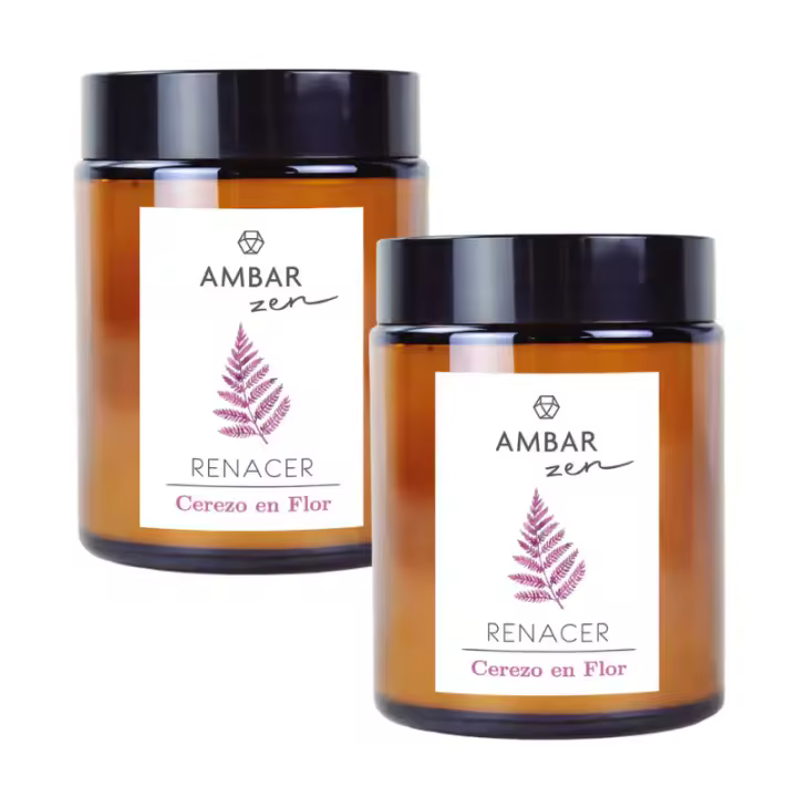 LILI HOME Pack de 2 Velas de Cerezo en Flor 125gr y más combinaciones para elegir. Ambar Zen La fragancia se inicia con notas verdes y etéreas que se funden en un corazón afrutado y tropical. Una estela de frutos rojos y azahar completa la composición. - 1