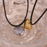 Collar De Mujer E.B.belle De Acero Inoxidable Con Colgante De Corazón En Color Plateado Y Dorado Cadena De Hilo Moda Para Fiestas Y Regalos - details 6