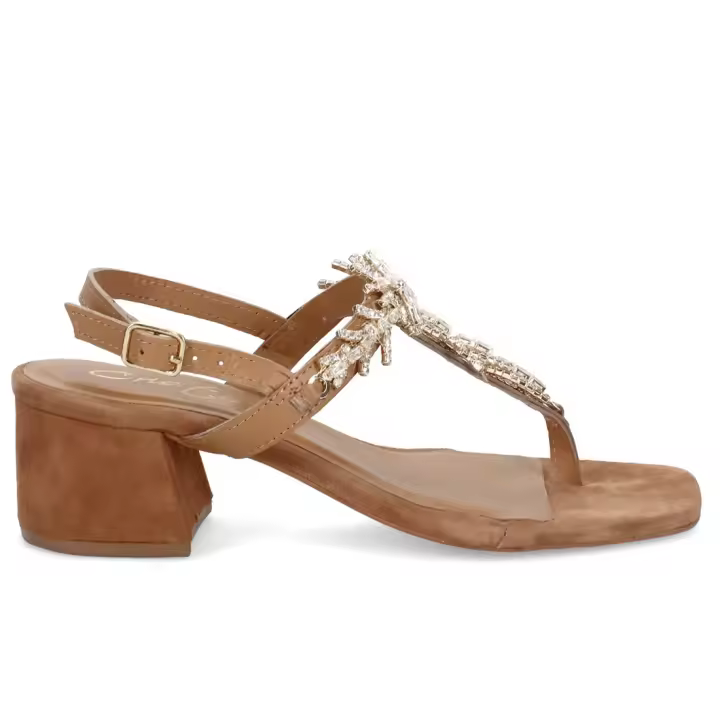 Sandalia Cristin para mujer en piel color canela con detalles de strass y tacón medio JULIETTE 2 - 1
