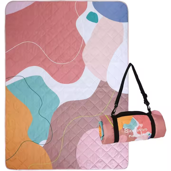 Mantas de picnic impermeables Exclusivos Mezclas de 3 Capas, 60x80 pulgadas, Manta de Playa Grande a prueba de Arena, Manta plegable para exteriores para acampar sobre césped, Tapete de Picnick - 1