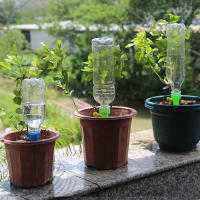 Dardos De Riego Automáticos Para Plantas En Macetas Herramientas De Jardín Y Estufa Con Regulador De Flujo De Agua Tamaño Aproximado 13.5*3cm Color Verde Y Azul - details 3