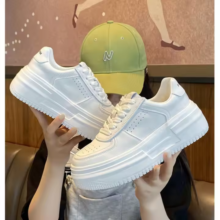 Zapatillas De Deporte Para Mujer 2024 Nuevas Blancas En Cuero U Respirables Y Transpirables Zapatillas Casuales Con Plataforma Mediana Para Caminar Y Correr - 1