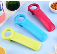 Aguja De Botella Portátil Universal Antideslizante Ahorcado De Botellas De Cerveza Multifuncional Y Portátil Para La Cocina Gadgets De Cocina - details 8