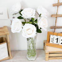 5pc Bellas Rosas Artificiales De Seda Para Decoración De Mesa Y Casas Regalo De San Valentín Decoración De Boda Y Aniversarios - details 3