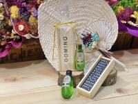 Pack de 10 miniaturas de bebida con estuche de dominó en bolsa de regalo con lazo - Regalos originales para invitados de bodas, cumpleaños, bautizos, comuniones - details 4