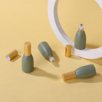 Set De 4 Botellas De Aceite Esencial De Vidrio Frosted De 12ml Con Rodillos De Acero Inoxidable Y Tapas Pintadas De Oro Para Uso Tópico Y Aromaterapia - details 3