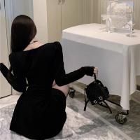 Vestido De Noche Elegante Para Mujer 2024 Diseñador Lujo Slim Fit Con Mangas Largas Y Detalles De Rechazos Color Sólido Negro Para Baile De Premiación - details 3