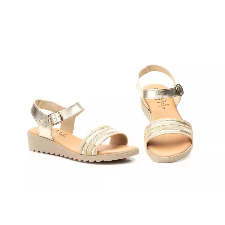 AT-216 Negro y platino Hecho en España Sandalias Mujer Piel Negro y  platino Hebilla Numeración: 36-41 Marca: Alto Estilo Color: Negro y platino sandalia bajita muy comoda para el verano apropiada para cualquier momento - 1