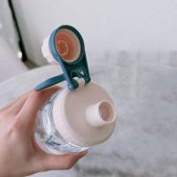 Botella De Agua Con Manija Y Correa Transparente De Plástico Ligera Gran Capacidad 0.6L/0.8L/1L Botella De Bebida Para Viajes Resistente Al Desbordamiento - details 12