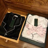 Conjunto De Pijamas De 2 Piezas Para Mujer Verano Primavera Manga Larga Estampado De Letras Sleepwear Falso Satén Casual Para Parejas - details 3